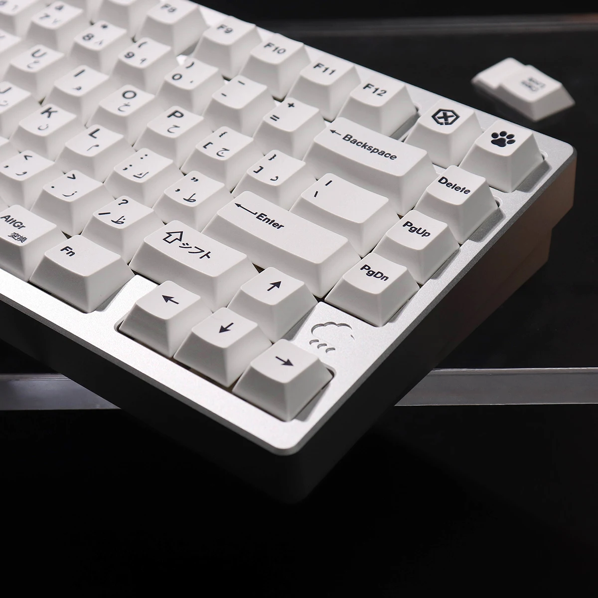 أغطية مفاتيح عربية بيضاء بسيطة 142 مفتاحًا PBT Dye...