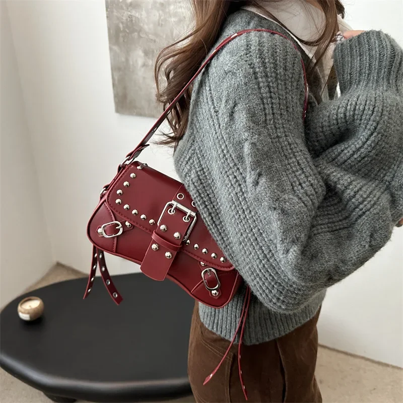 Shoulder Bag for Women Punk Style Purse PU Leather Rock Fashion Handbags with Rivet Small Trendy Armpit Purse Bolso Mujer сумка