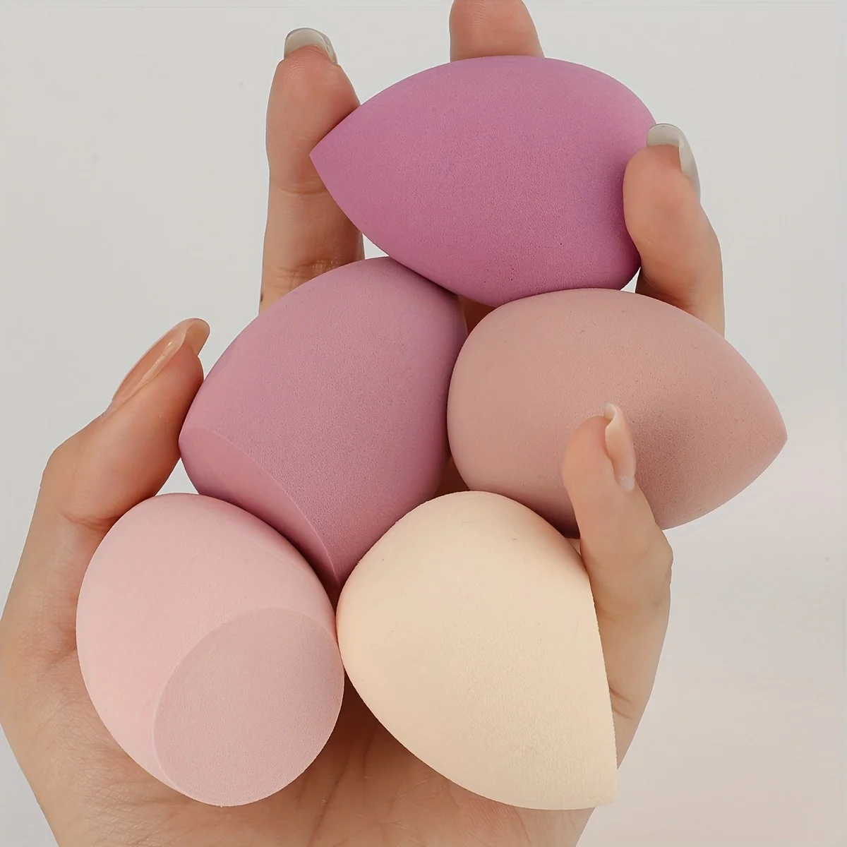 30Pcs Hydrophilic Makeup Sponge Set - Multi-Color Assorted for Liquid/BB Cream/Foundation | Wet&Dry Travel Kit
