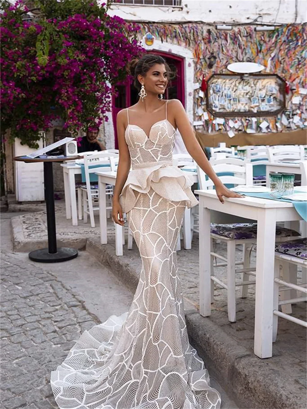Рисунок 3 - Женское свадебное платье на бретельках It's yiiya