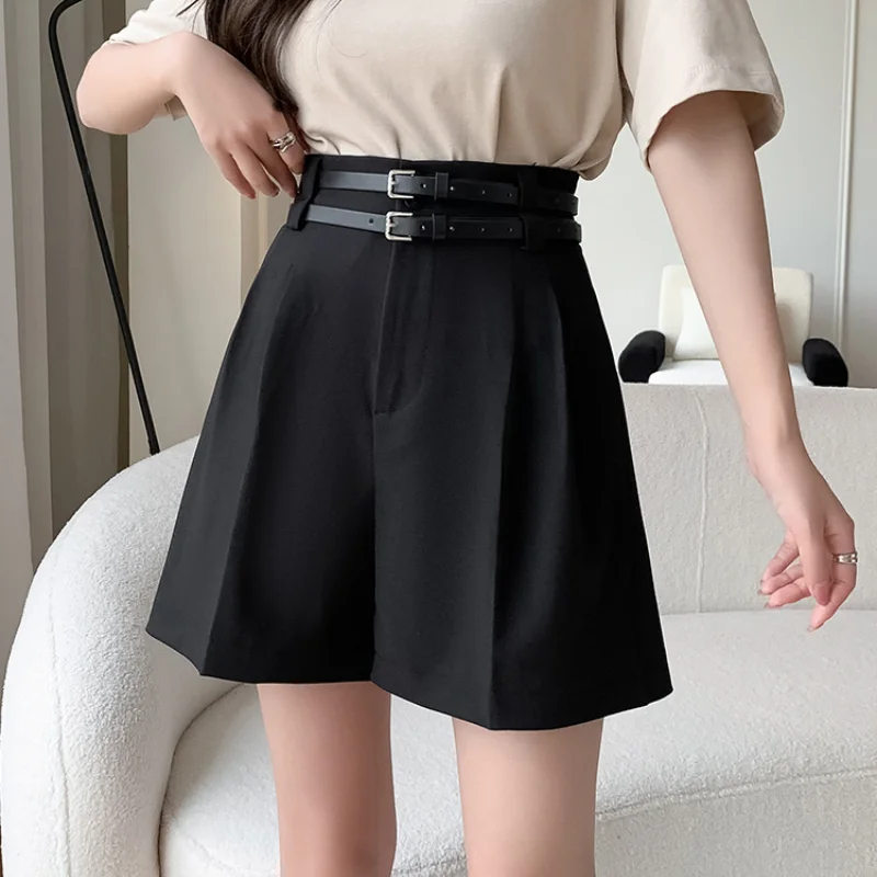 

Casual Shorts Women 2023 Summer New Fashion Belt Wide Leg Shorts Black Draped High Waist A-line Suit Shorts Woman Bottoms