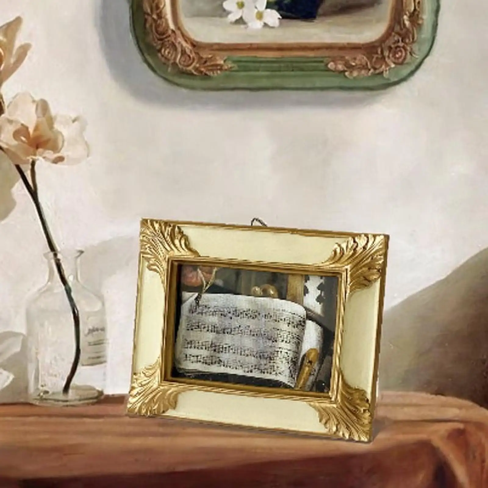 Desktop Picture Frame Centerpiece Table Decoration Home Decor Retro Style Artwork Decorative Painting for Bedroom Indoor