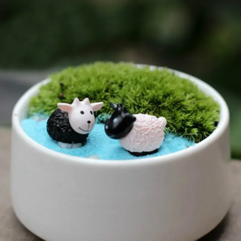 Miniature Figurines 10 Pcs/miniatures animals/black and white sheep/cute/fairy garden/doll house/terrarium/gnome/figurine/home decor/diy supplies