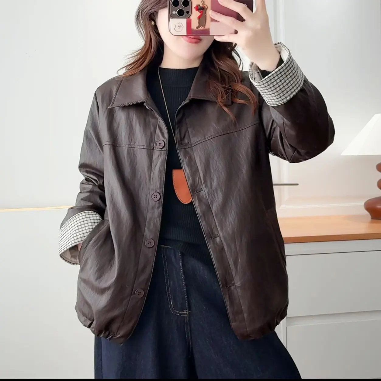 XXXXL Fashion Plus Size Women's Leather Jacket New Winter Oversized Clothing Style With Fleece Warm Windproof Lapel Coats 2532