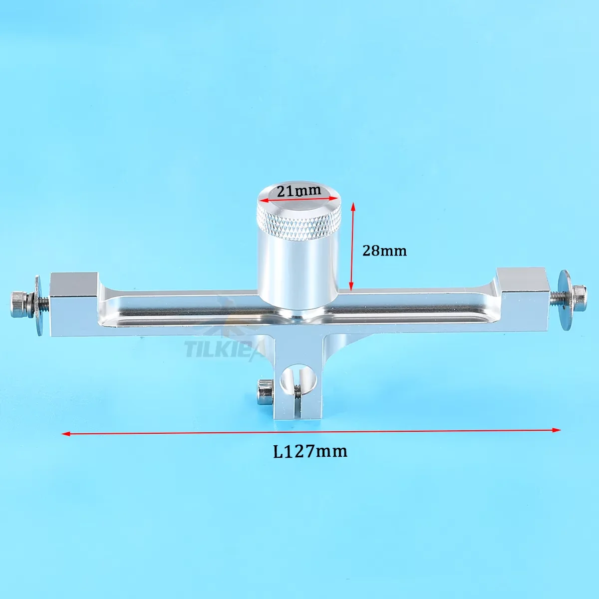 Installation de la barre en T aluminium 127mm pour bateau RC, jaune/violet, sur un support de démonstration, compatible tube 1/4 pouce.