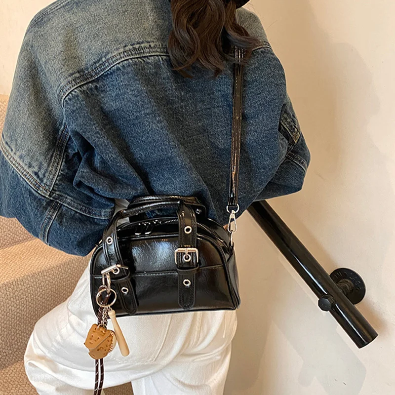 Retro Fashionable Women's Handbag New Quality Small Crossbody Pillow Bag Stylish Versatile Shoulder Shell Bag