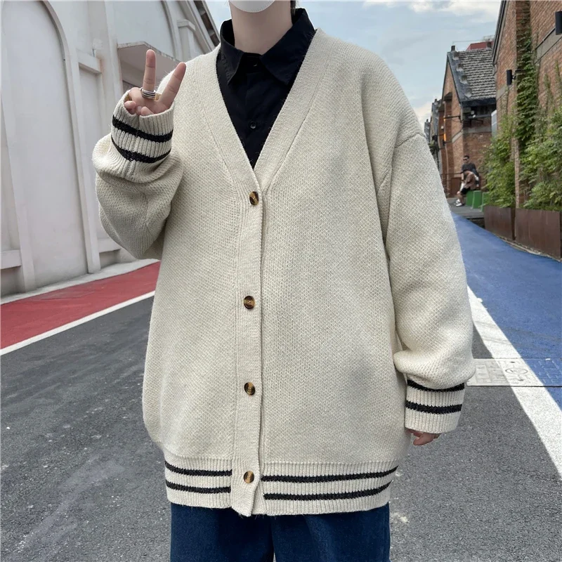 2024 herbst Winter Faul Mode High-end-Strickjacke Temperament V-ausschnitt Trendy Casual Vielseitig Lose männer Lange Ärmeln pullover – Detail 4
