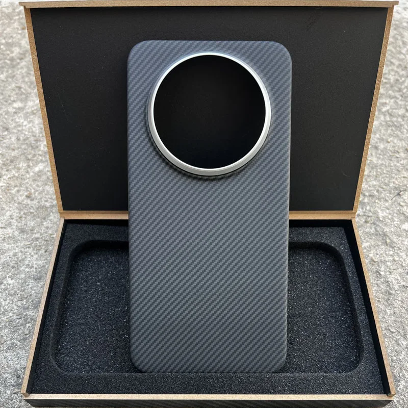 Magsafe Magnetic Aramid Carbon Fiber Case