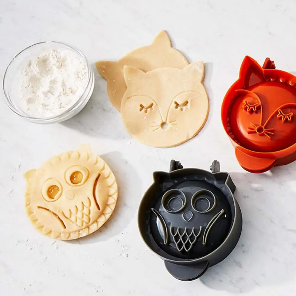 Plastic Fox Owl Shapes Hand Pie Maker Dough Presser Lattice Pie Top Cutter Molds Baking Pastry Tool Kitchen Accessories