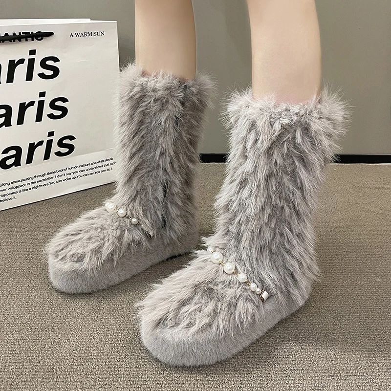 

Женские дизайнерские меховые сапоги, теплые зимние сапоги до середины икры на плоской платформе, с бисером, модная женская короткая плюшевая обувь, 2024