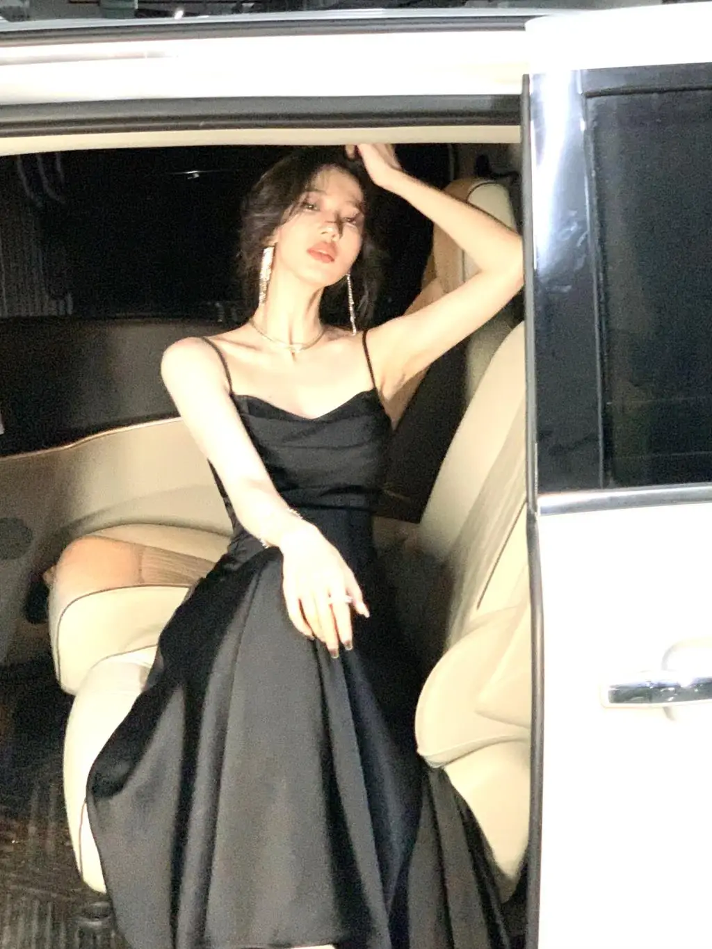 New Summer Satin Midi Dress Women Slim Spaghetti Strap Elegant Party Dresses Wedding Evening Birthday Backless Prom Robe Clothes