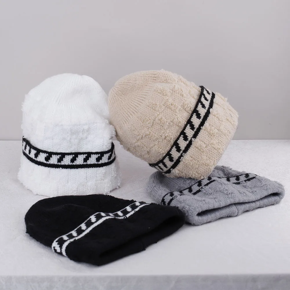 

2022 Designer Hat Ski cap winter hats woman beanies for men Hot Selling Winter Hats For Women Fashion Head Cap Warm Beanie Hats
