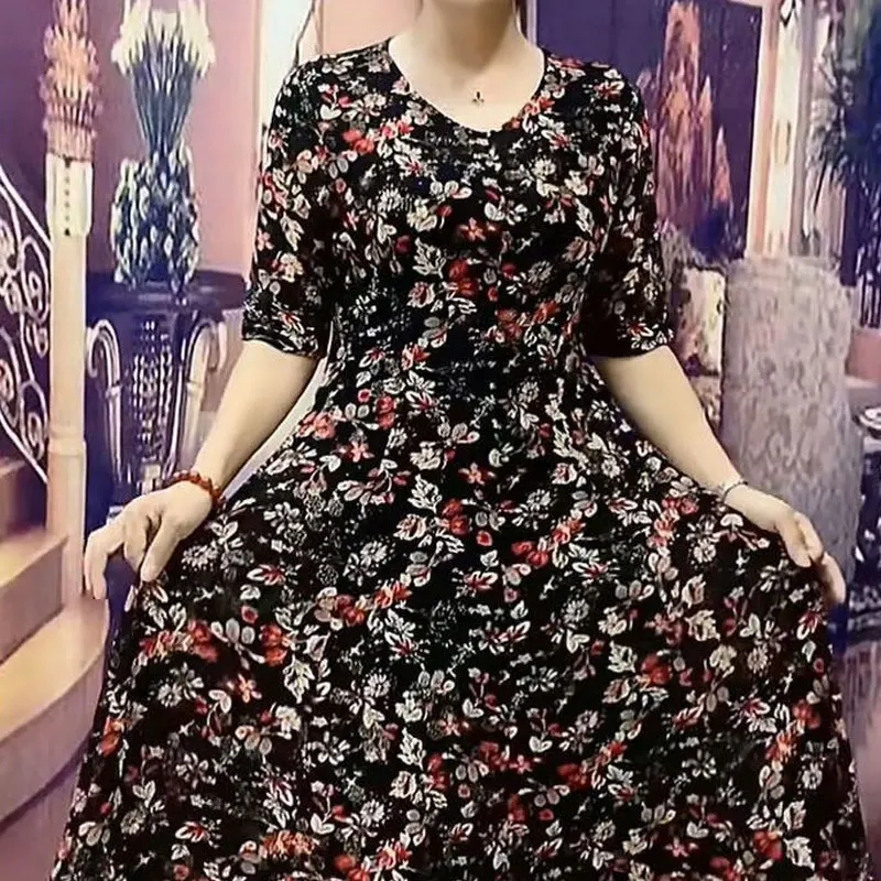 Vintage Floral V-Neck A-Line Dress - Women's Casual Summer Half Sleeve