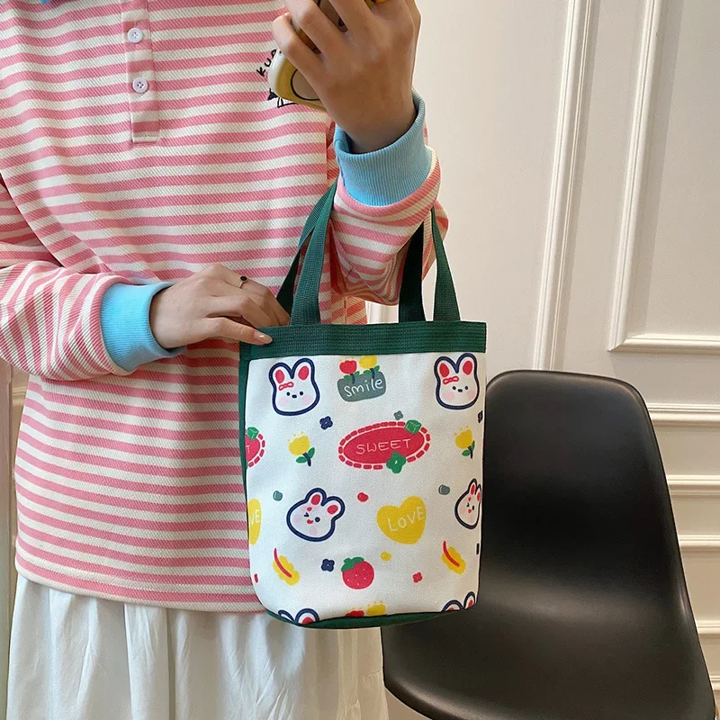 Portable Cute Animal Pattern Graffiti Bucket Bag Ins Printed Cylindrical Bag Canvas Bento Bag Handheld Lunch Box