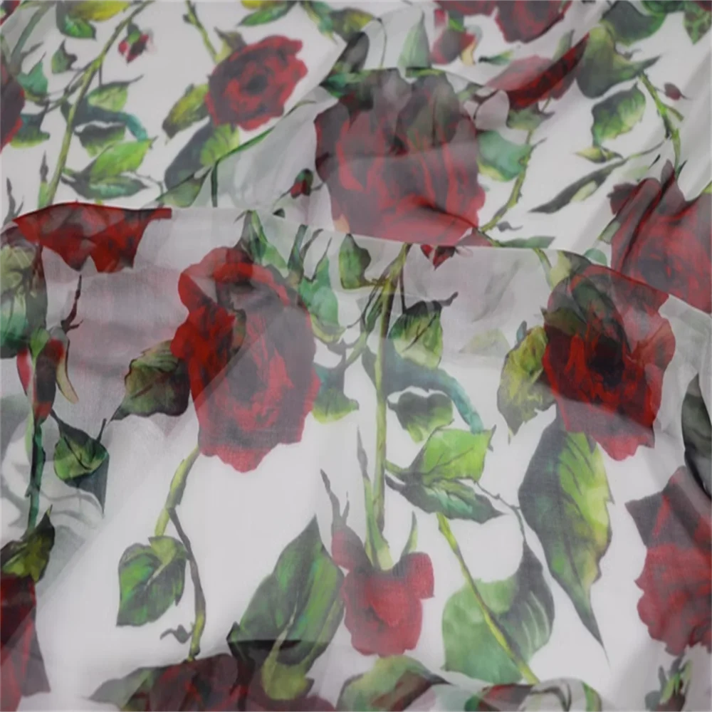 

Soft Feeling Material Causal Style Red Rose Printing Design Great Quality Breathable Silk Chiffon Fabric for Women Shirt