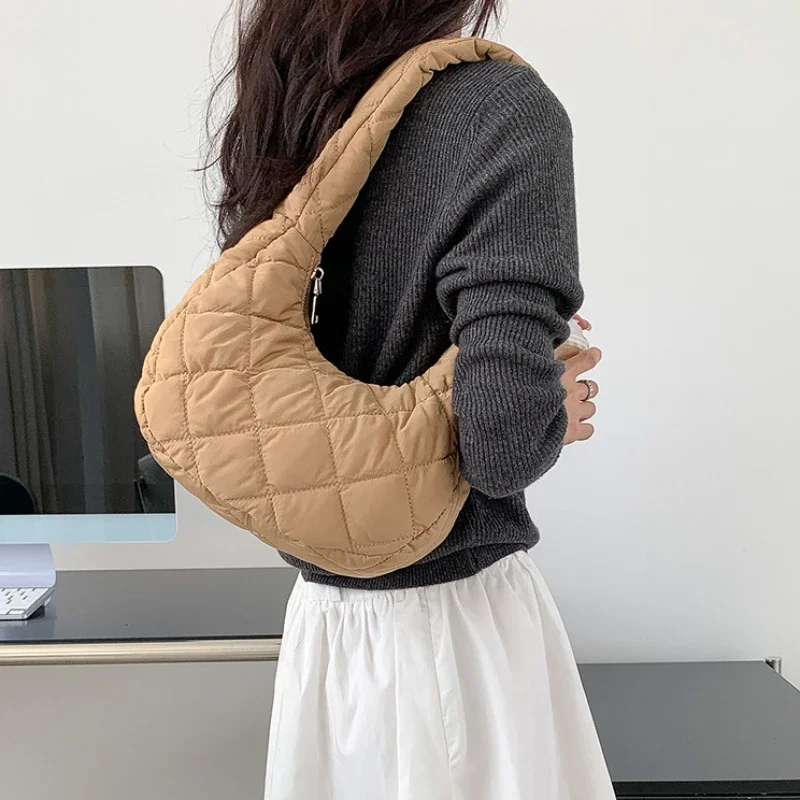 

Casual Versatile Shoulder Bag Winter New Commut Portable Handbag High Quality Cotton Solid Zipper Women Crescent Bag