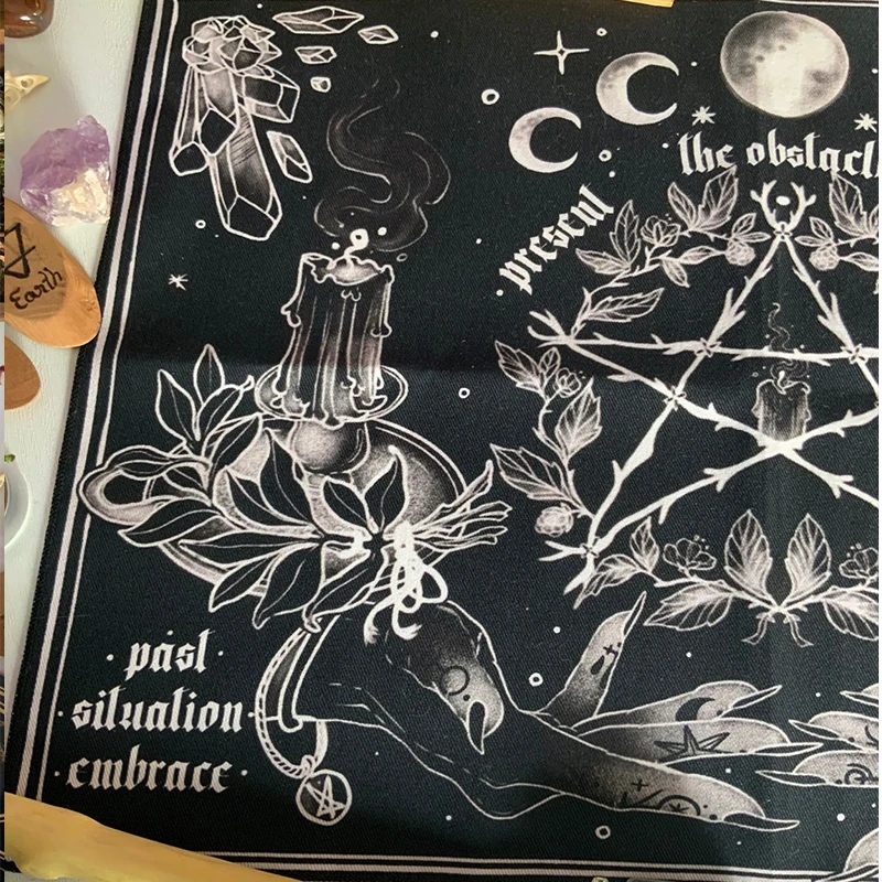 Tapestry Decorations witchcraft Tapestry White and Black Floral Hands Psychedelic magic Hippie Boho Wall Hanging Divination Tapestry bedroom decor