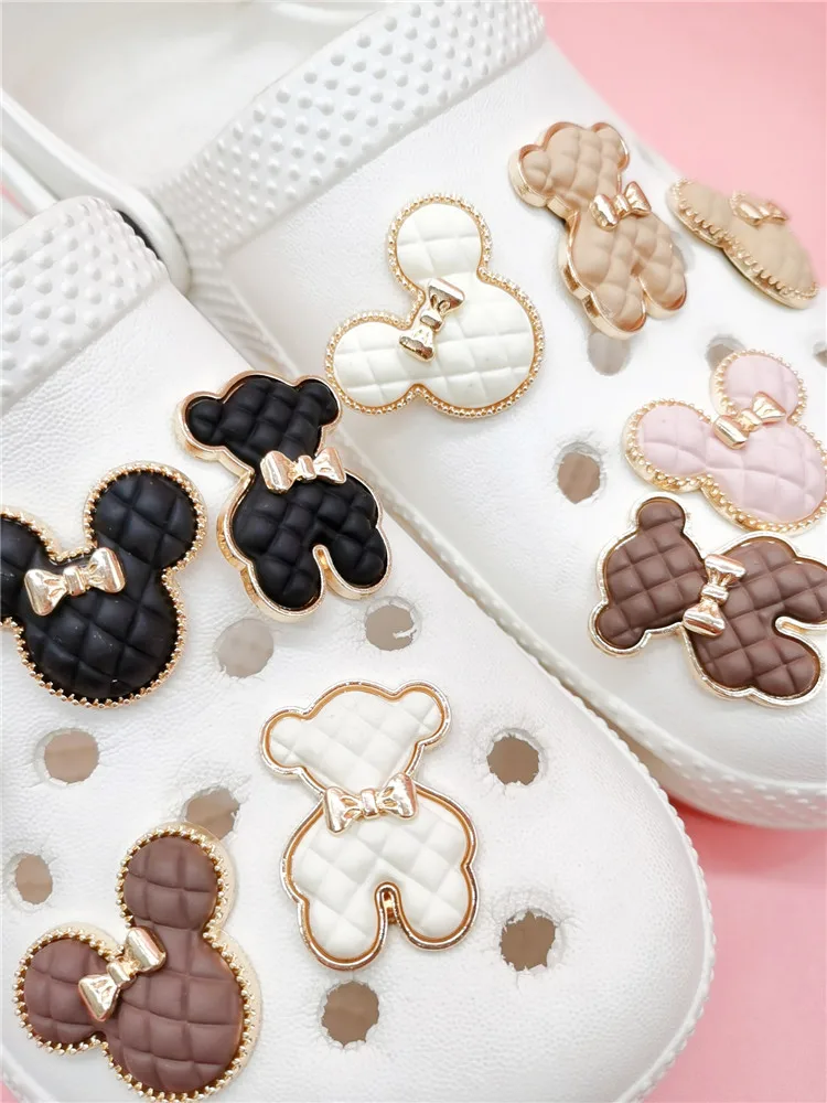 Luxury Jewelry Bear Shoe Charms Croc Pins Women Garden Clog Shoe Decoration  Diy Combination Buckle Accessories Girls Party Gifts