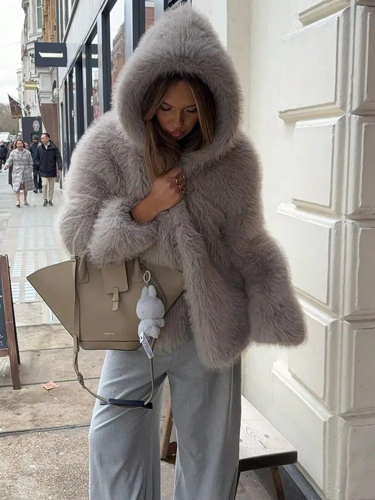 Hooded Faux Fur Jacket Women Autumn Winter Warm Casual Loose Fur Lapel Coat 2025 New Fashion Elegant Ladies New Outerwear ﻿ ﻿