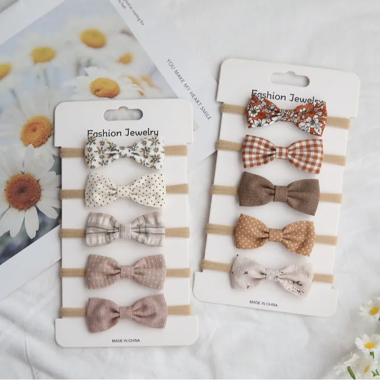 Set di 5 elastici per capelli fatti a mano per bambine - immagine 6