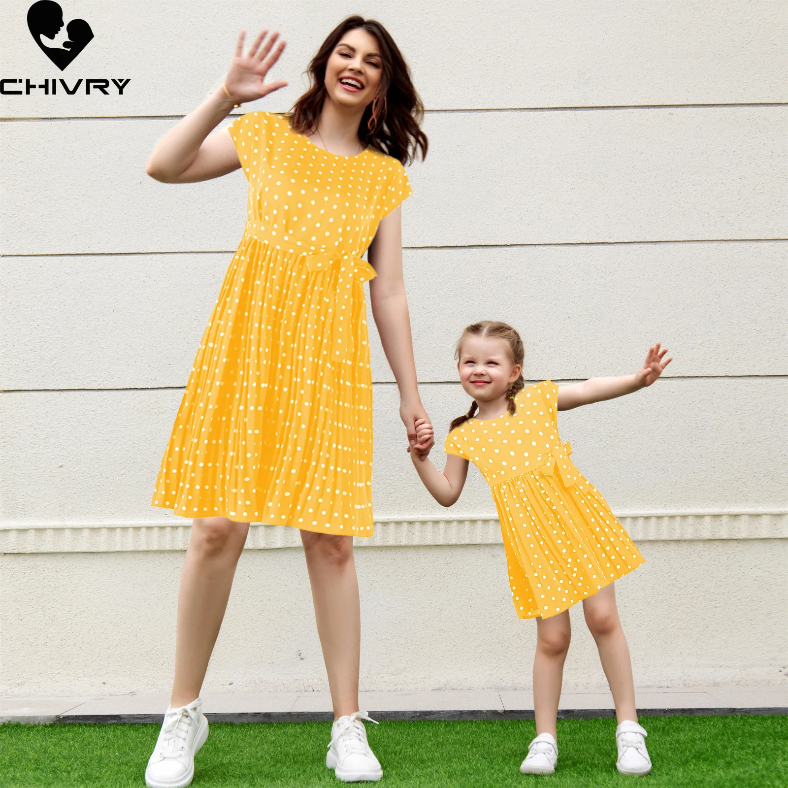 Chivry-Robe d'été pour mère et fille, col rond, manches courtes, à pois, décontractée, pour la famille, nouvelle collection 2022