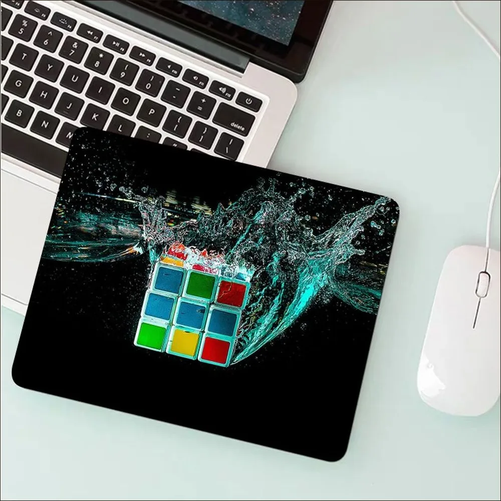 κ  Ʈ  ť 콺 е, ̲  Ű ̺, л Gabinete PC ̸ ũž 콺, ʴ ҳ ħ