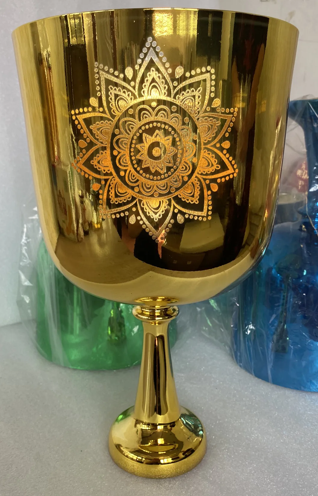 

3rd octave perfect pitch G note crystal singing chalice golden color with engraving 432Hz