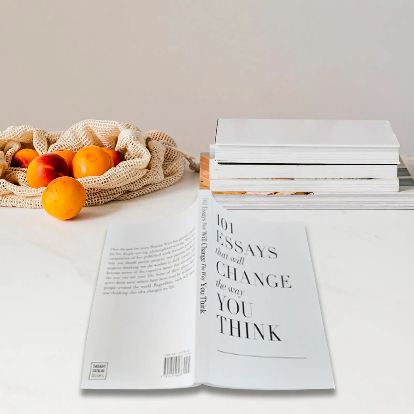Book: 101 Essays That Will Change The Way You Think English Reading Books Novels And Books Paper Stationery And Books Gift children reading books