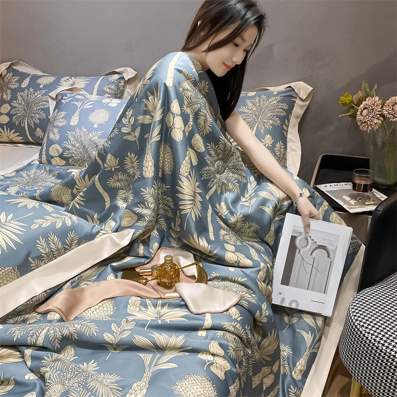 

Luxury Summer Quilts Set Soft Emulation Silk Satin Quilted Quilt Set Air-conditioner Room Comforter Bedspread Thin Blanket