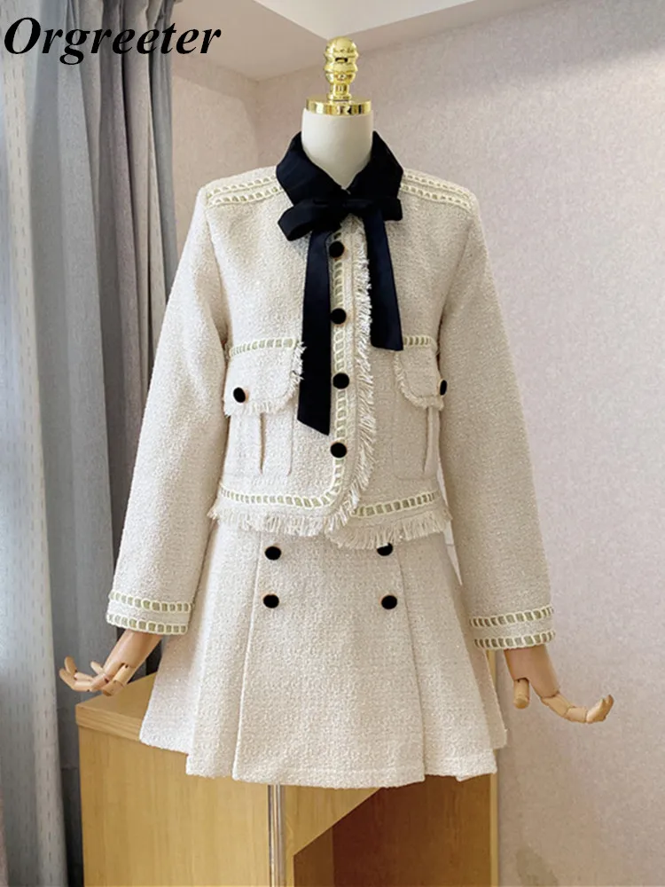 

Runway Tweed Woolen Skirt Suits Fall Winter New Lapel Bow Tie-Up Pocket Short Jacket Coat +Pleated Mini Skirt 2 piece set Women