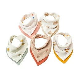 Bavoir Multifonctionnel en Coton pour Bébé, Serviette Carrée Imprimée Multicolore