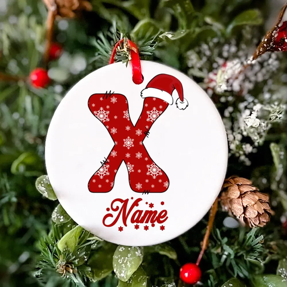 thumbnail image 1 of Adorno navideño personalizado con nombre personalizado, accesorio para fotos, adorno de cerámica para fiesta familiar navideña, recuerdo navideño, adornos colgantes, 1 of 5