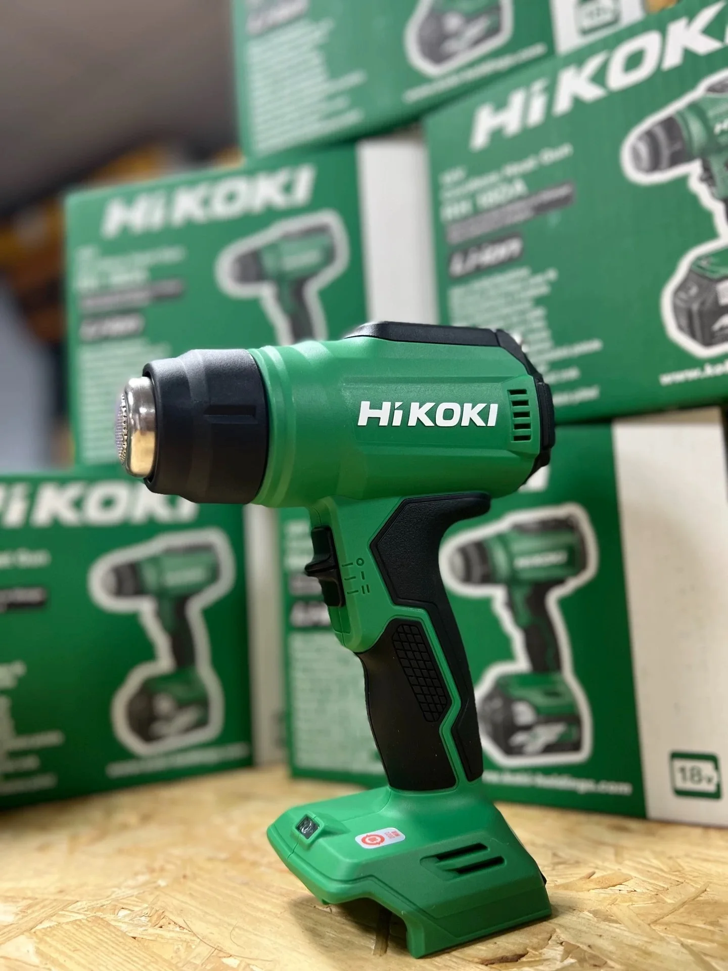 Hikoki RH18DA W2Z Décapeur thermique sans fil 18V avec coffret HitCase