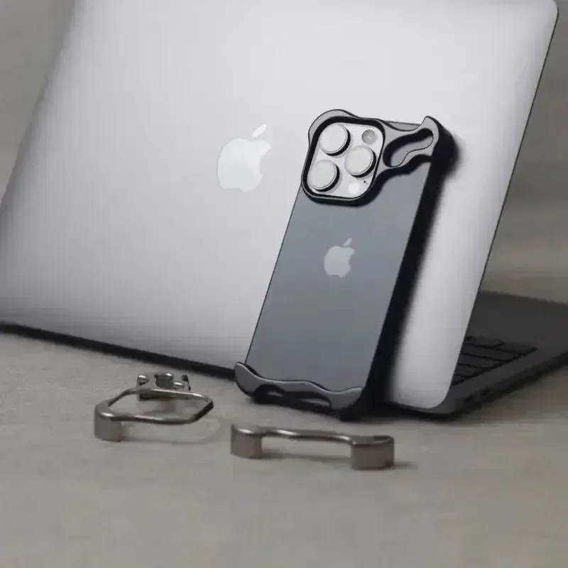 Titanium Shockproof Phone Case with Aluminum Alloy Corner Pads and Lens Protection