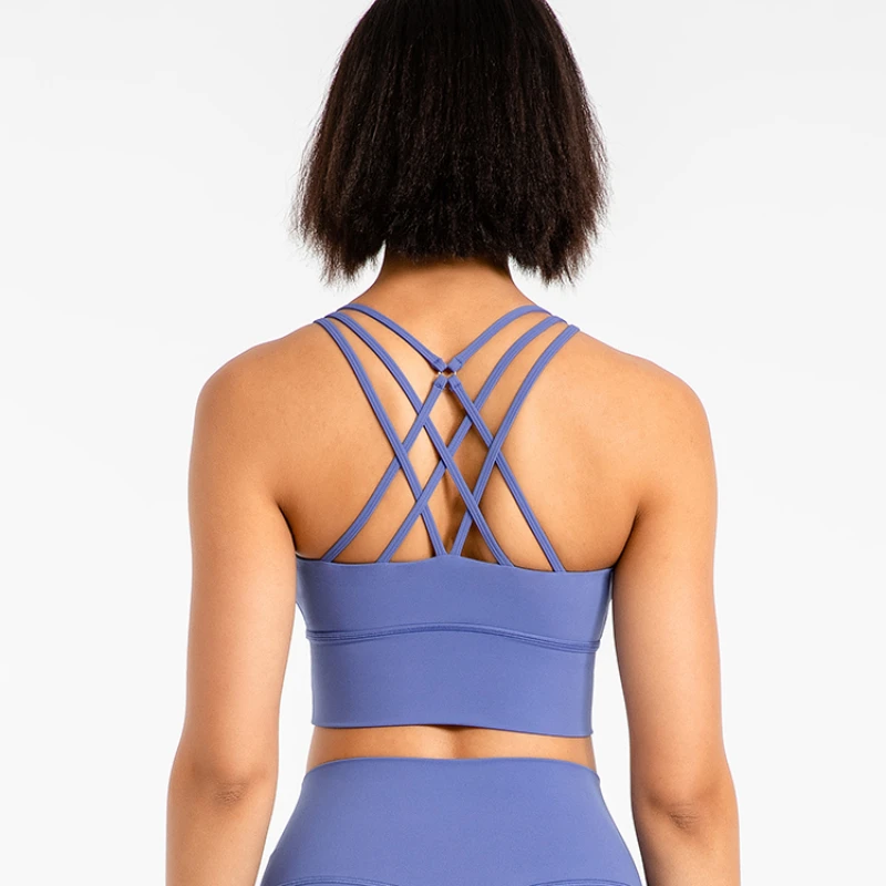 

Naked Feeling Sports Bra For Women Gym Wear Criss-Cross Back Strappy Fitness Running Sports Bras Medium Support Yoga Bra Top