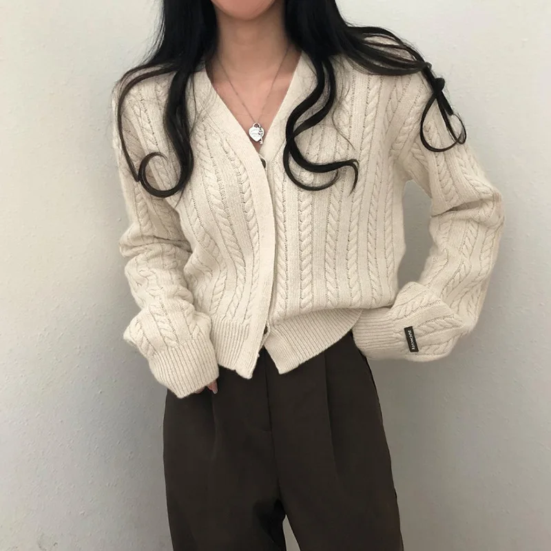 

Women Autumn Knitted Buckle Cardigan Long Sleeve V-Neck Button Closed Solid Color Casual Versatile Sweater