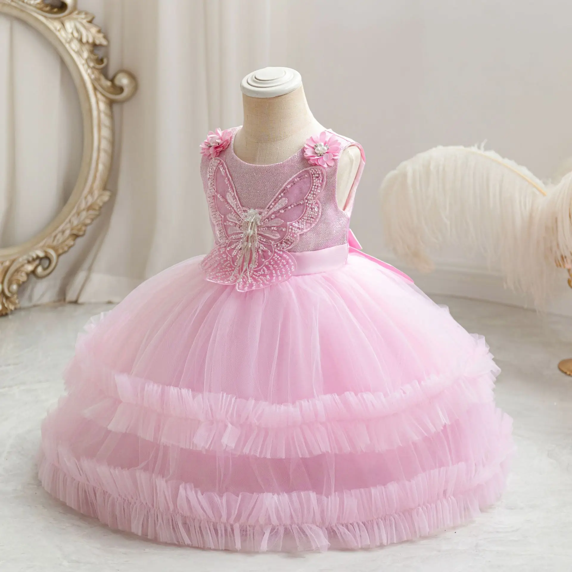 

2024 Butterfly Newborn Baby Baptism Tutu Dresses Big Bow Lace Princess Dress First Birthday Party Dress Ball Gown For Baby Girls