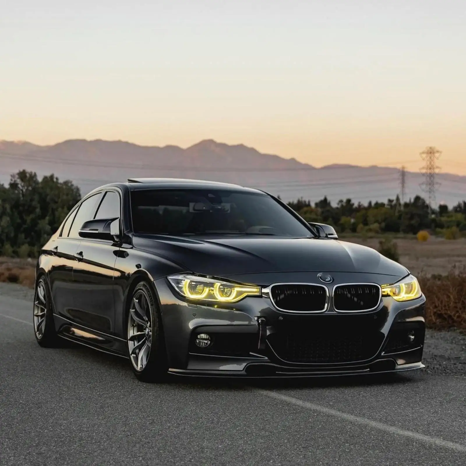 舞様 2871 BMW 3シリーズ F30 F31 前期 右ライト HID 63.11-7 259 548 美品