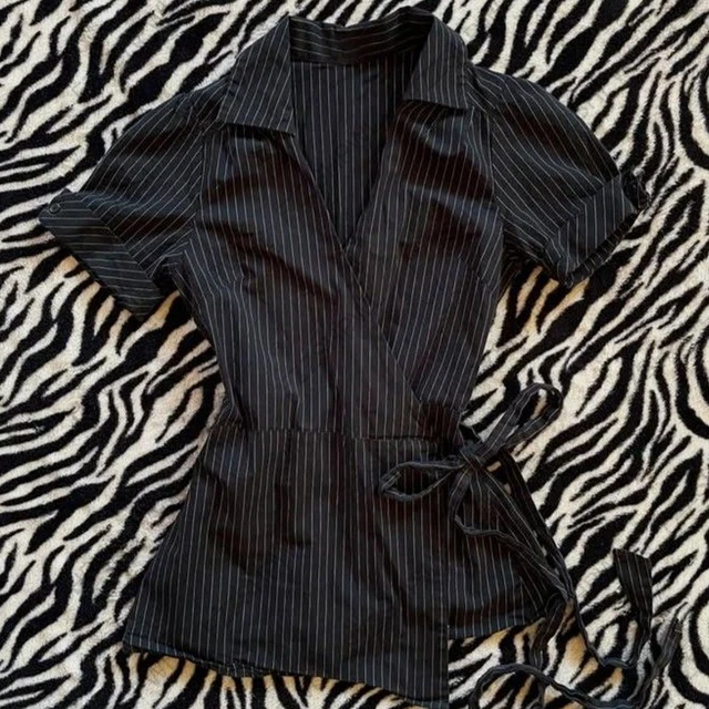 Chemisier Gothique Chic pour Femme – Esthétique Grunge, Style Américain High Street, Rayé, Lacé, Coupe Slim, Tendance Hip Hop, Manches Courtes 1