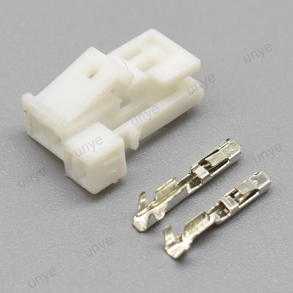 AMI MDI a AUX 3.5 mm femmina jack Musica Adattatore per cavo di interfaccia multimediale