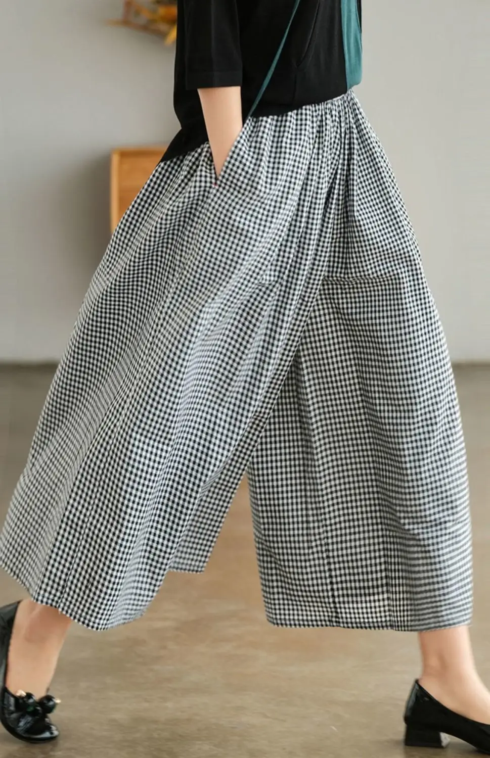 Large Size Cotton and Linen Plaid Casual Women 2024 Summer New Loose Appear Thin Wide Legs Contrasting Colors Lantern Pants