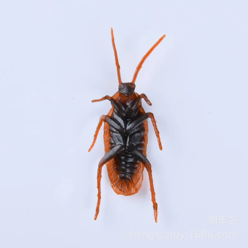 Halloween gadget Plastic Cockroaches Joke Decoration Props Rubber Toy Gags Practical Jokes Toys Plastic Bugs Cockroach prank toys joke toys