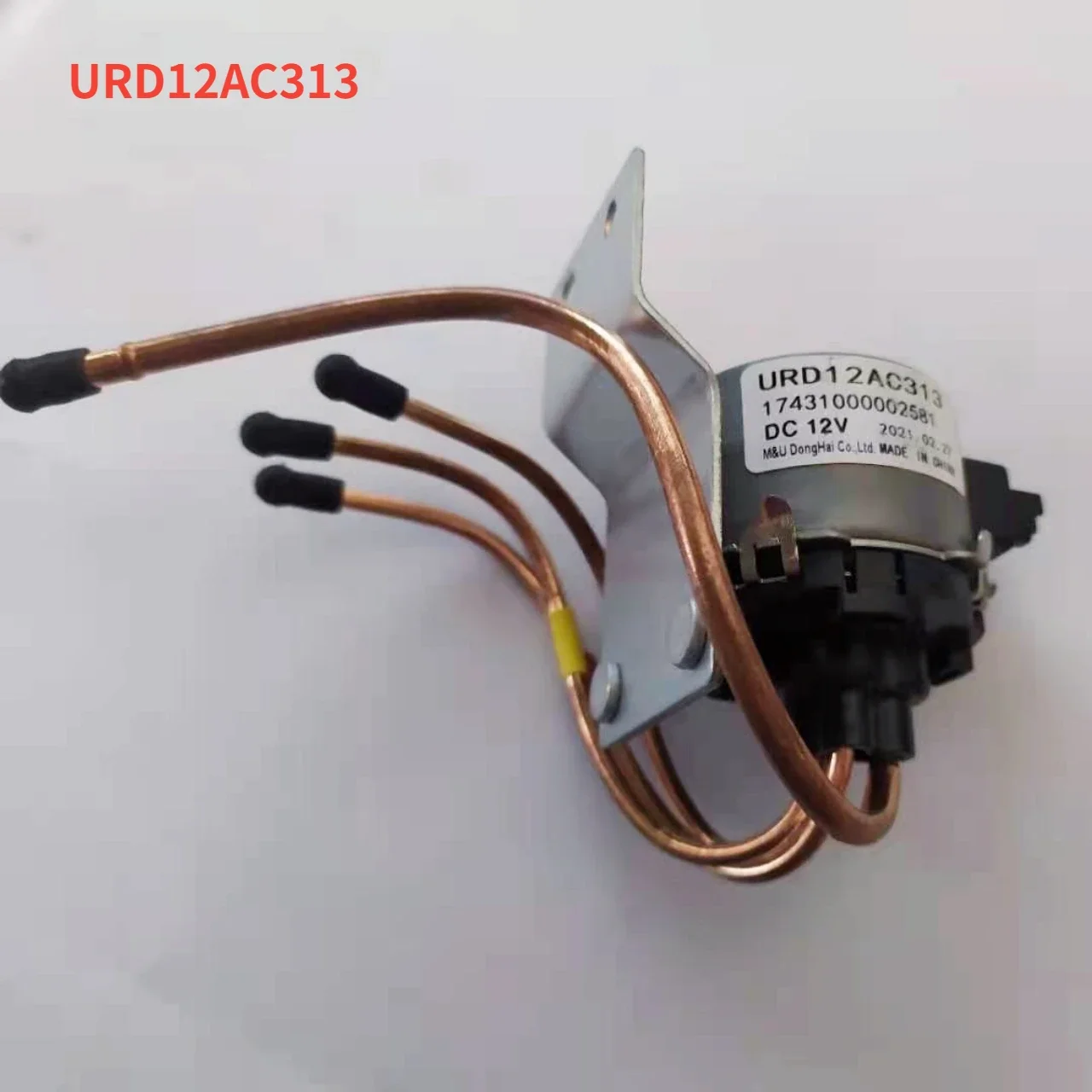 

URD12AC313 / 17431000002581 3-Way solenoid valve for Midea refrigerator DC12V