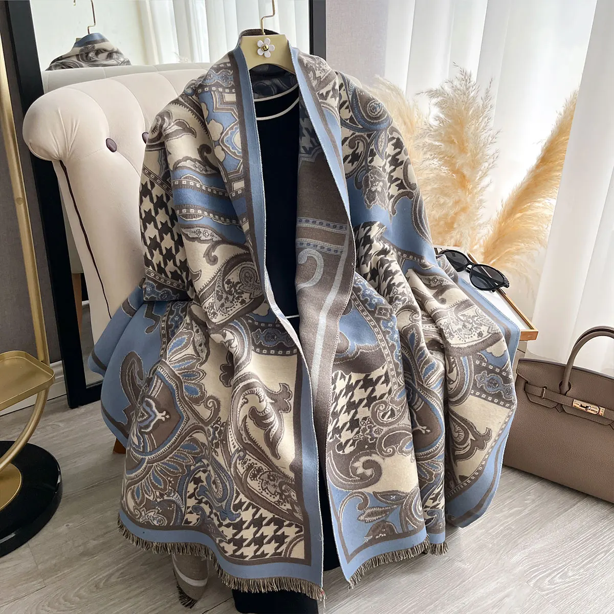 New Women Brand National Style Scarf Luxury Autumn Winter Warm Shawls Jacquard Scarve Pashmina Mujer Femme Foulard Bufanda 2025