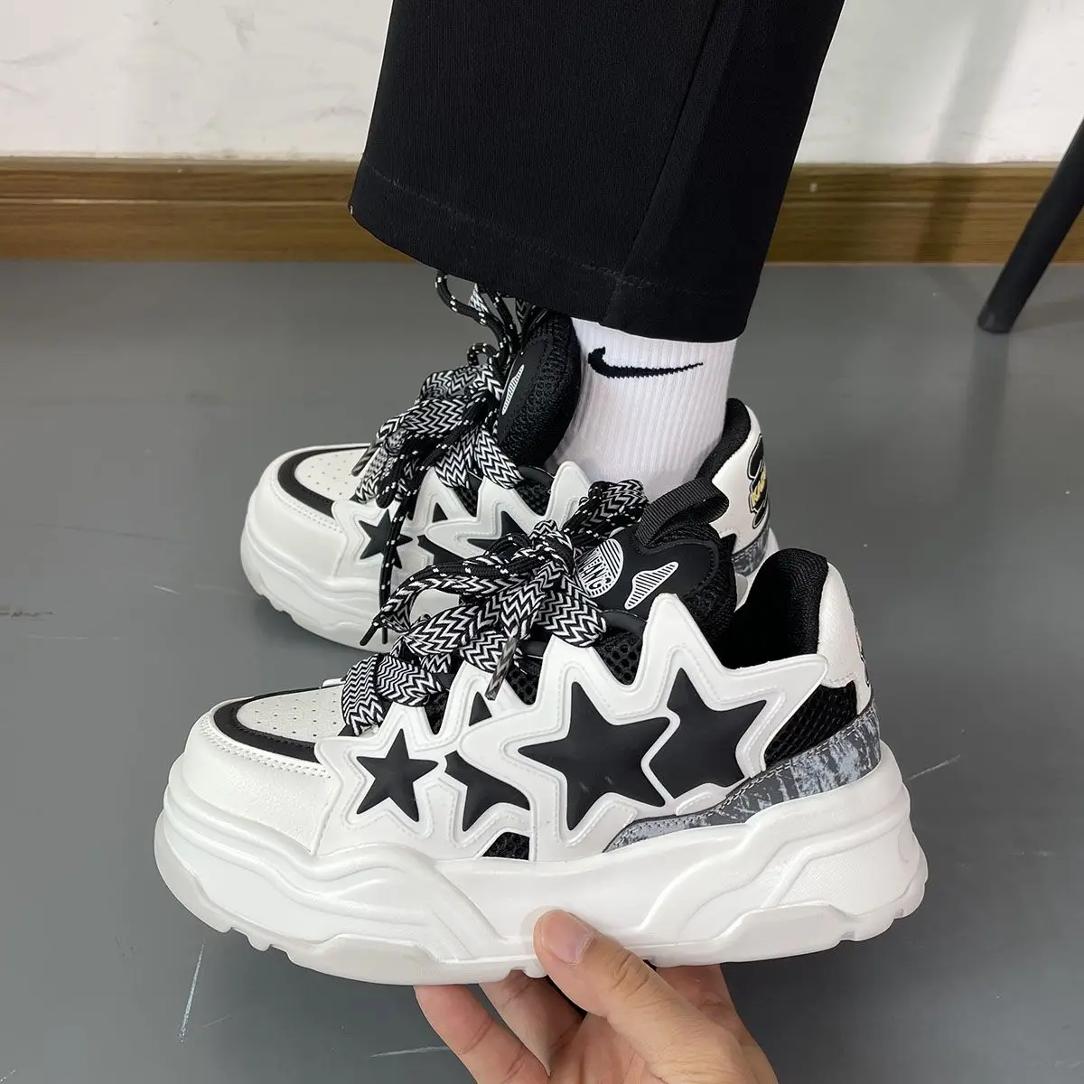 2023 Autumn and Winter New Platform Height Increasing Comfortable Versatile Couple Casual Shoes