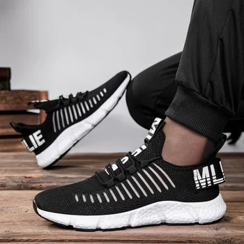أحذية رياضية صيفية للرجال أحذية تنس رياضية شبكية جديدة قابلة للتنفس خفيفة الوزن للغاية للجنسين للنساء في الهواء الطلق أحذية رياضية كاجوال