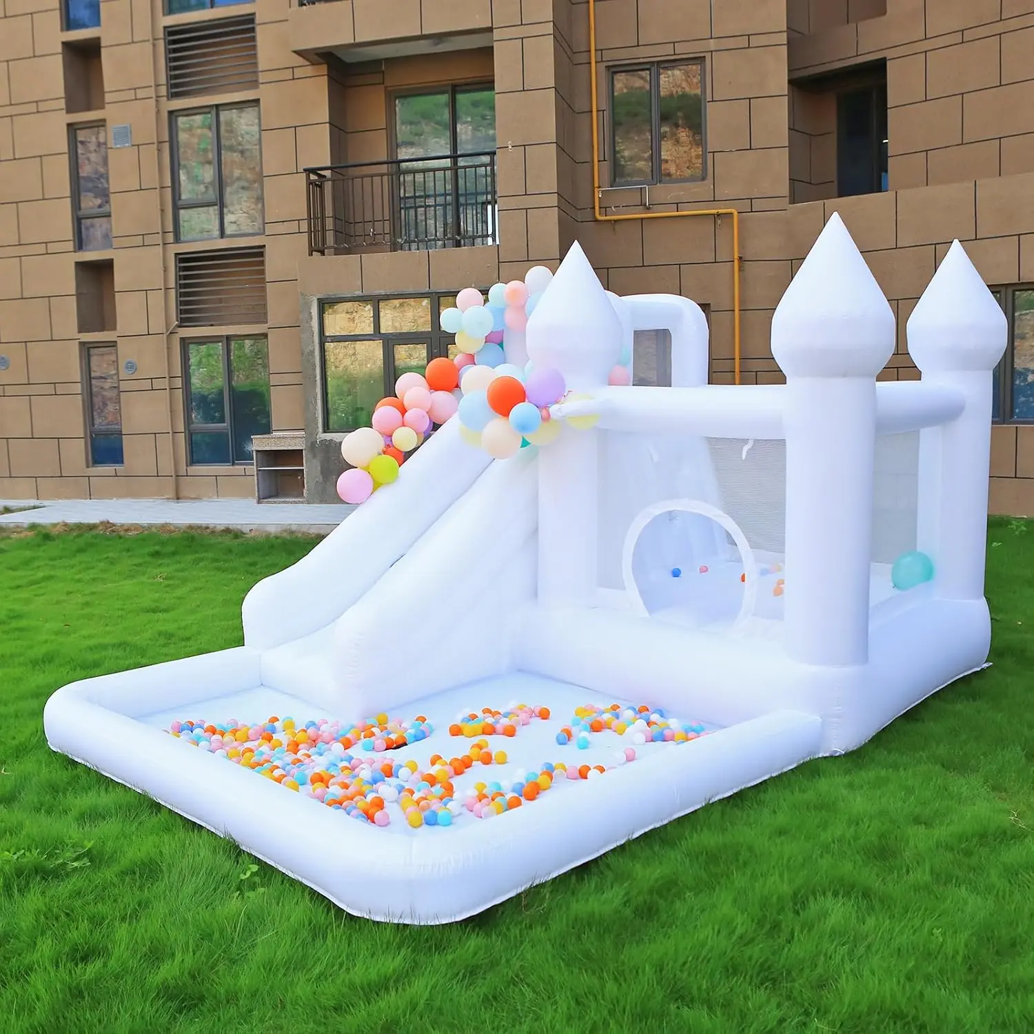 Inflatable White Bounce House with Slide Ball Pool and Blower PVC Jumping Castle for Kids Birthday Wedding Party Outdoor