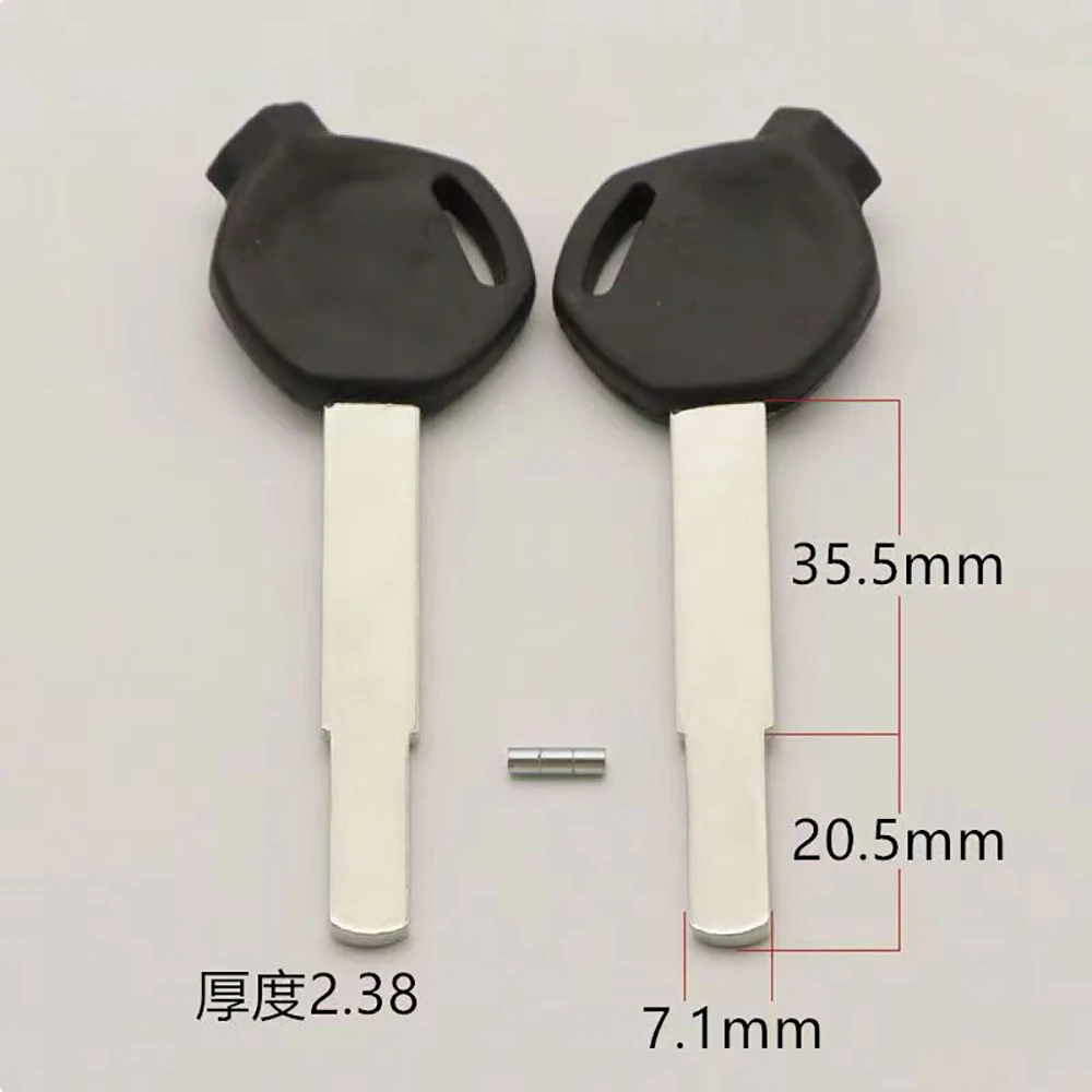 10PCS/LOT JMCKJ Magnetic Flatbed Motorcycle Light Plate Key Blank Magnet Key Blank Honda 100 110 125 150cc lock key blanks