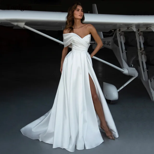 Toofgon A Line Soft Satin Customized Wedding Dresses One Shoulder High Slit Floor Length Formal Bride Wedding Gowns Photography 1