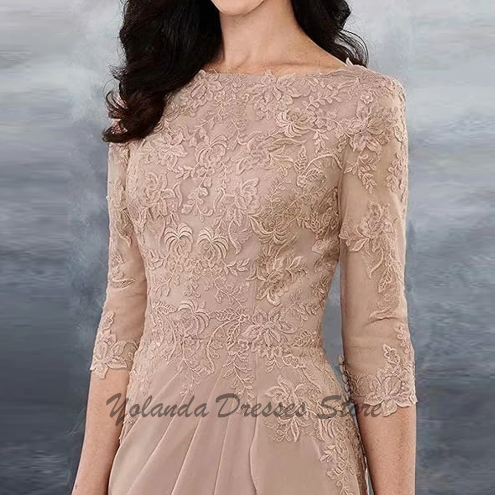 Fashion Scoop Neck Mother of The Bride Dresses Applique Lace Zipper Back Formal Evening Gown Floor Length 3/4 Sleeves Ruffles